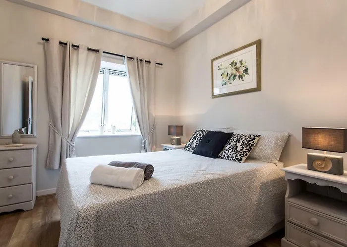 St Patricks Cathedral Self Catering *